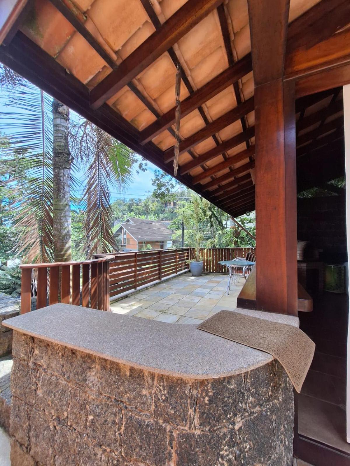 Casa Na Vermelha Do Centro Em Ubatuba